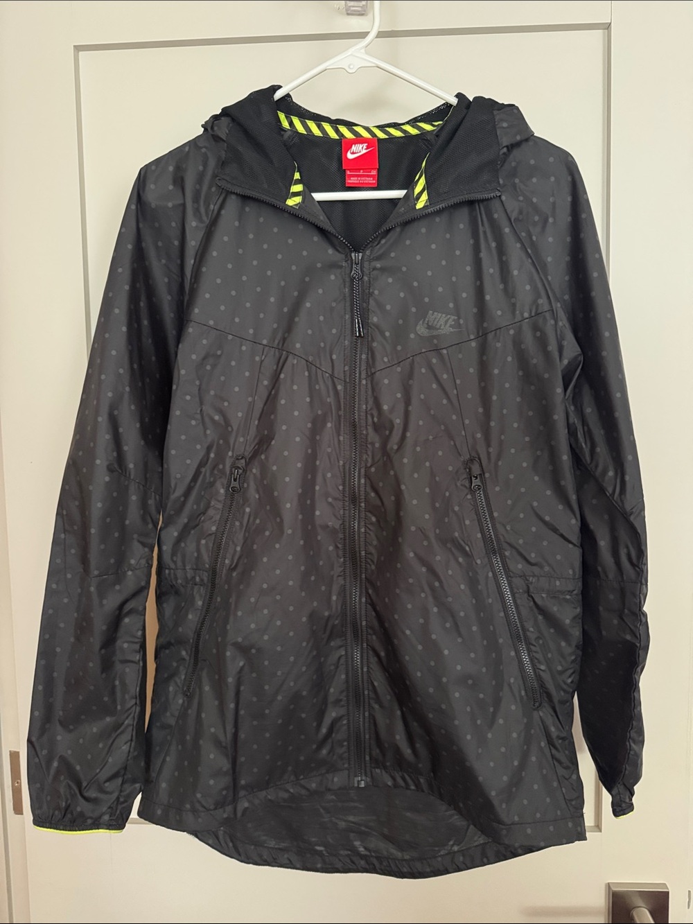 Nike Black Polka Dot Windbreaker